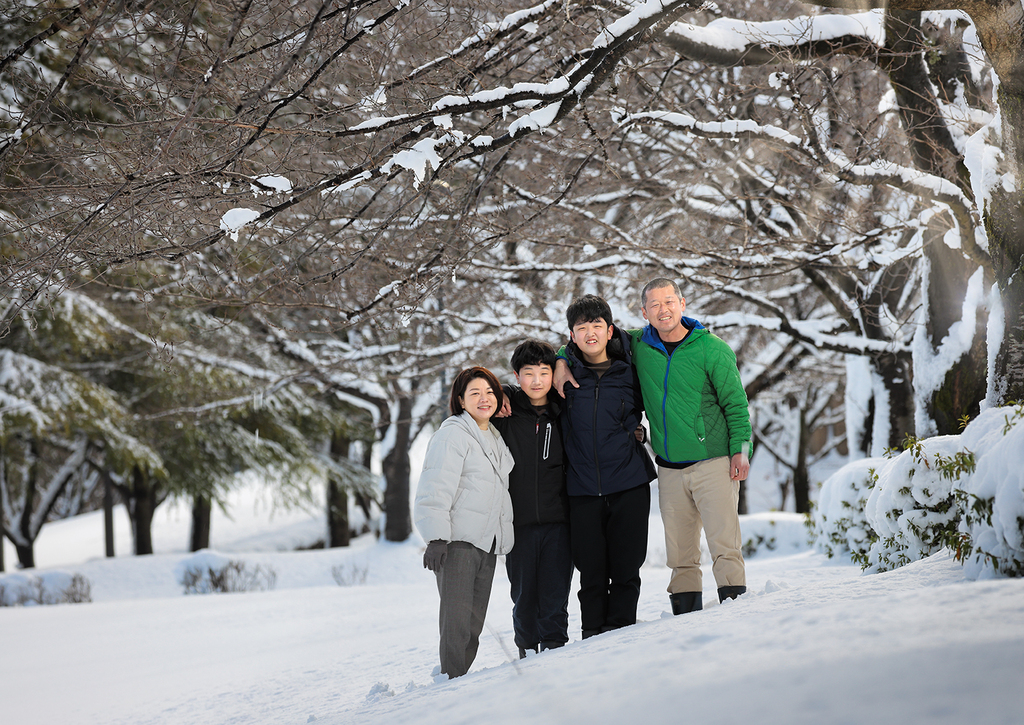第１６回日本写真館賞　ロケーション写真の部　入選第７席『キーンと寒い日』