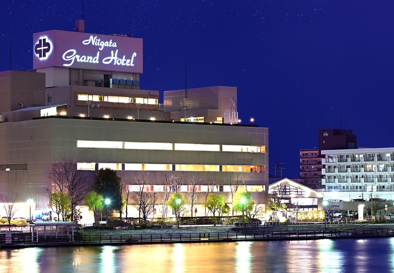 新潟グランドホテル（2）.png