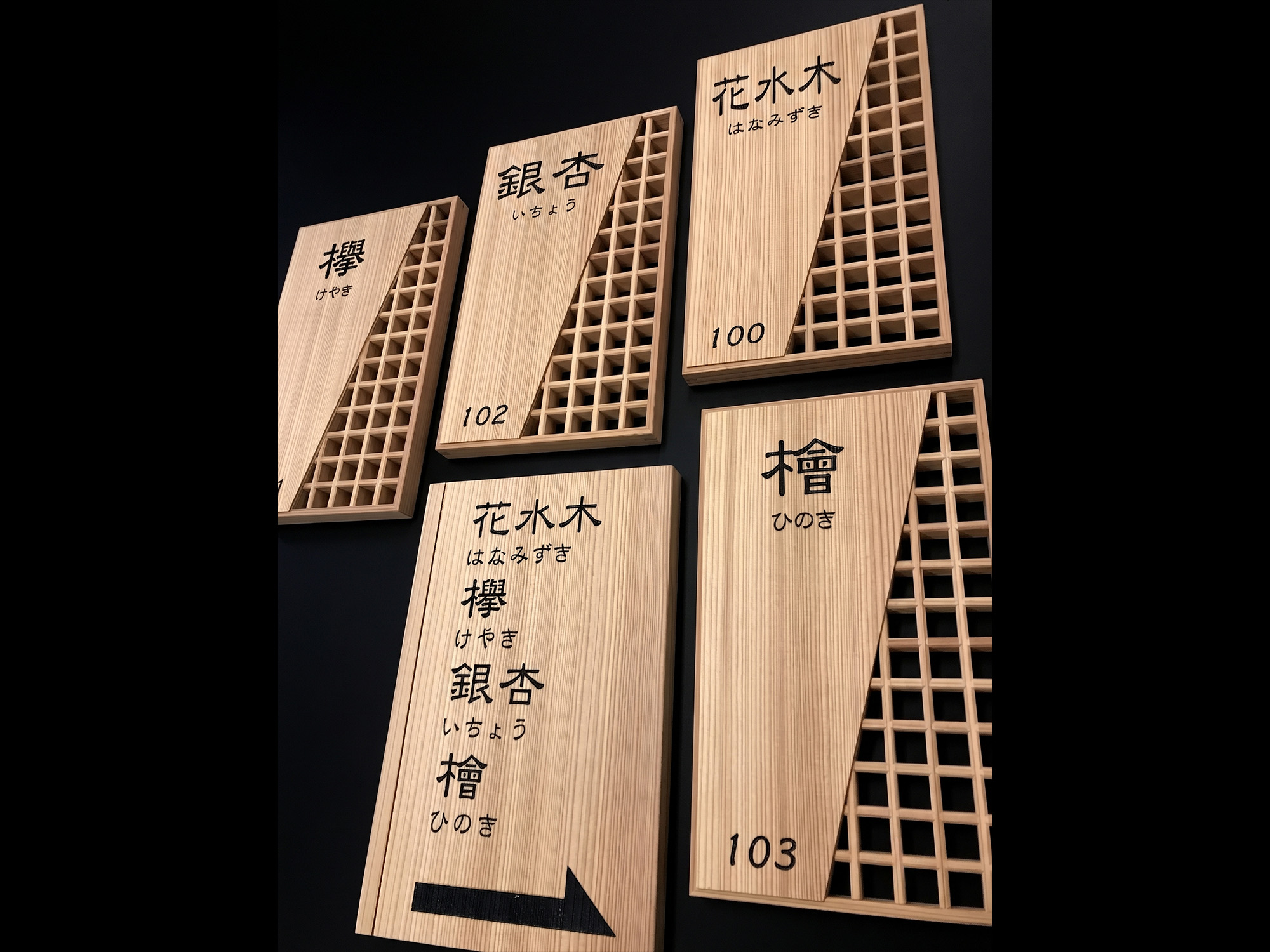 レーザー彫刻色入れ.jpg